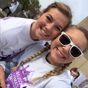 Meet your Posher, Brooke